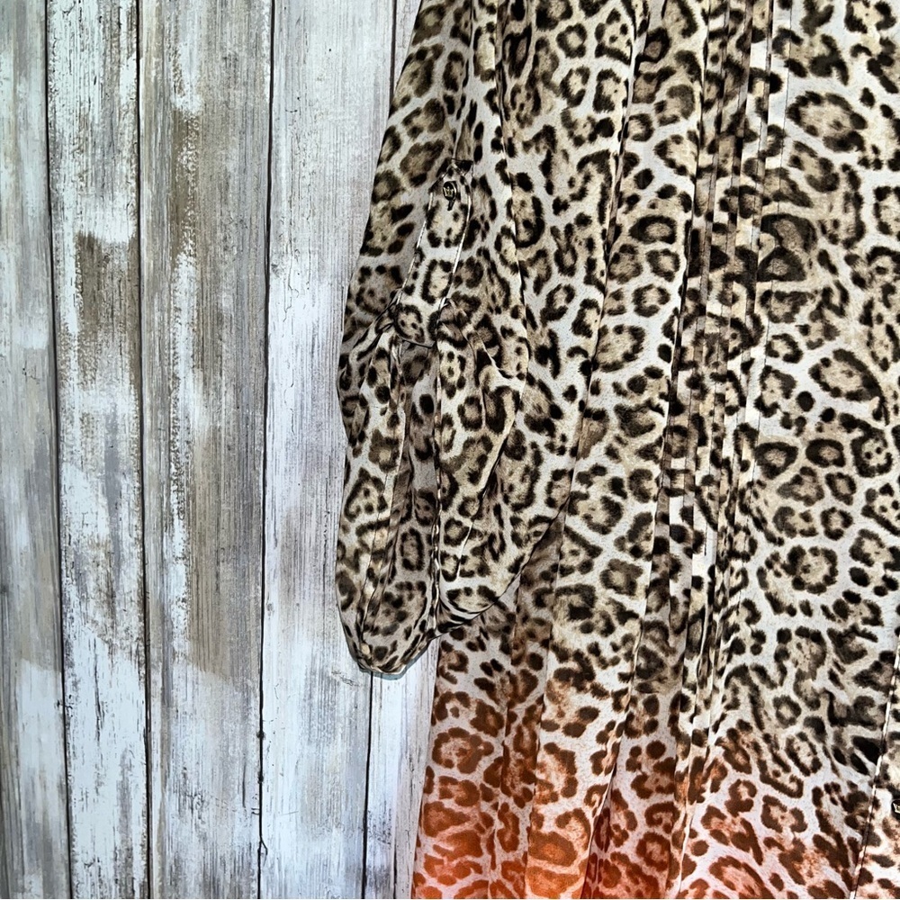 Chaus Leopard Ombré Orange Button Up - Picture 3 of 5